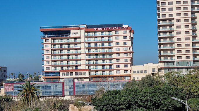PLAZA ORAN